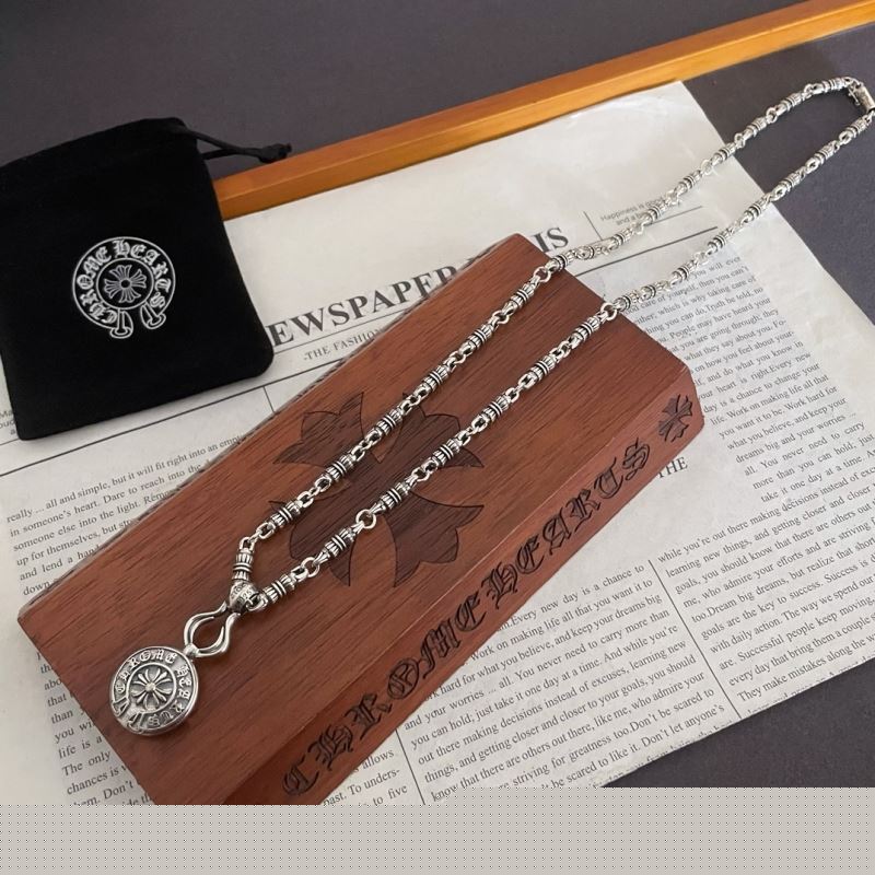 Ch**me He**ts necklaces